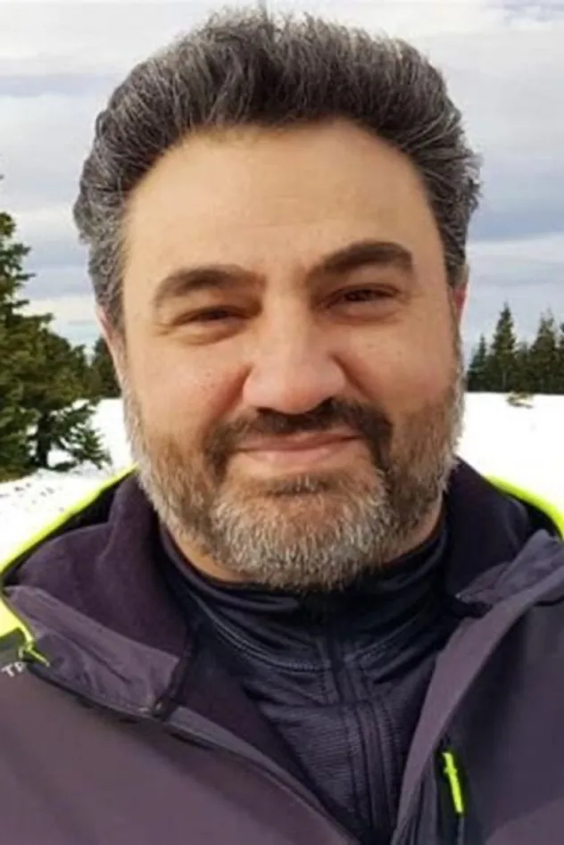 фото Alper Mestçi