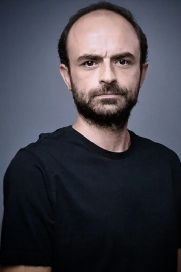 Kosta Kortidis için kapak görseli