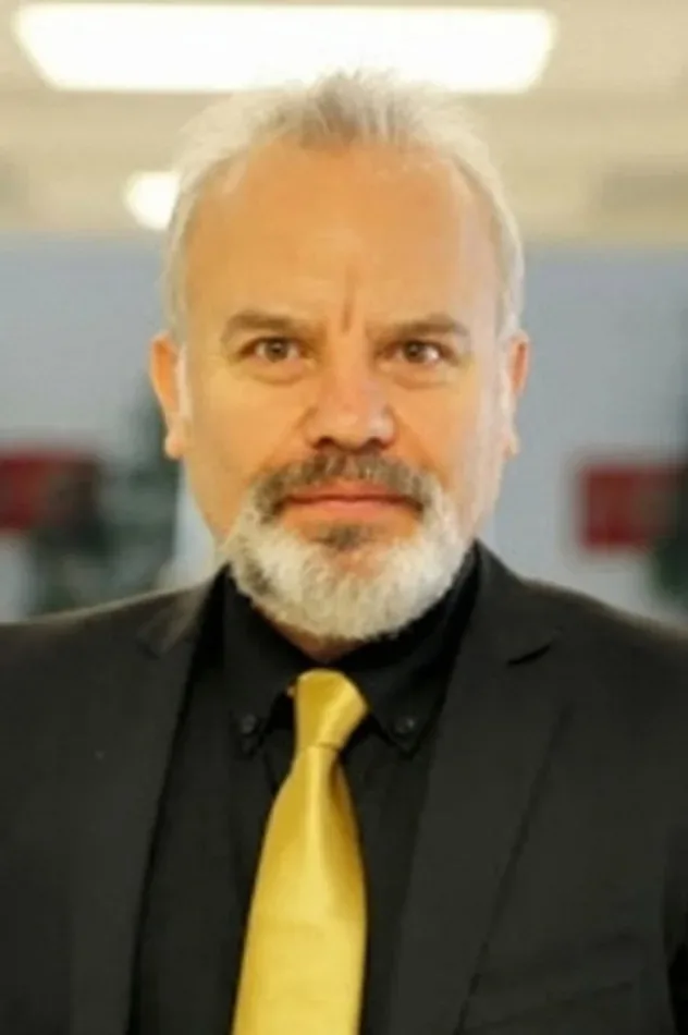 Cover image for Adnan Tönel