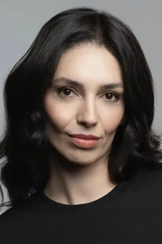 صورة الغلاف لـ Ezgi Çelik