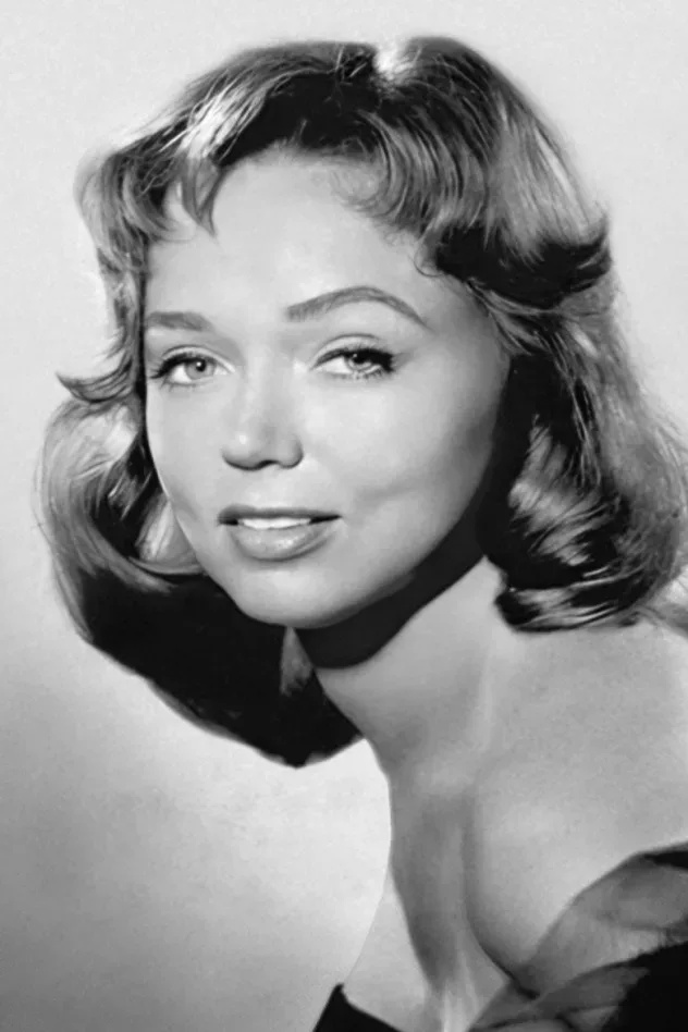 صورة الغلاف لـ Yvette Vickers