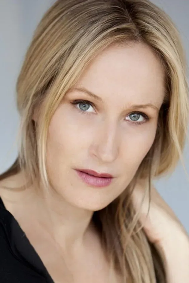 Обложка для Sabrina Reeves