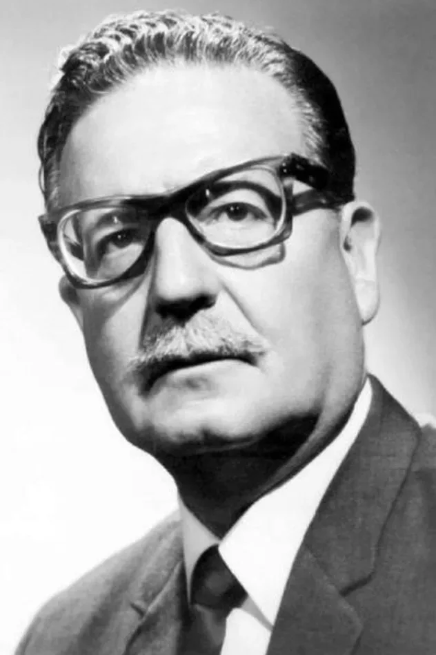 صورة الغلاف لـ Salvador Allende