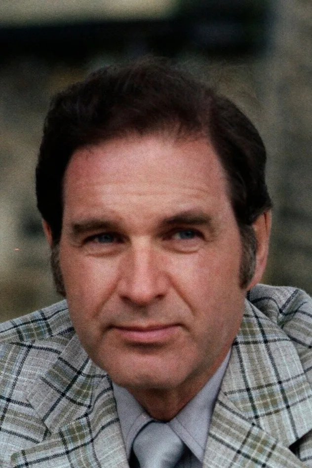 صورة Paul Maxwell
