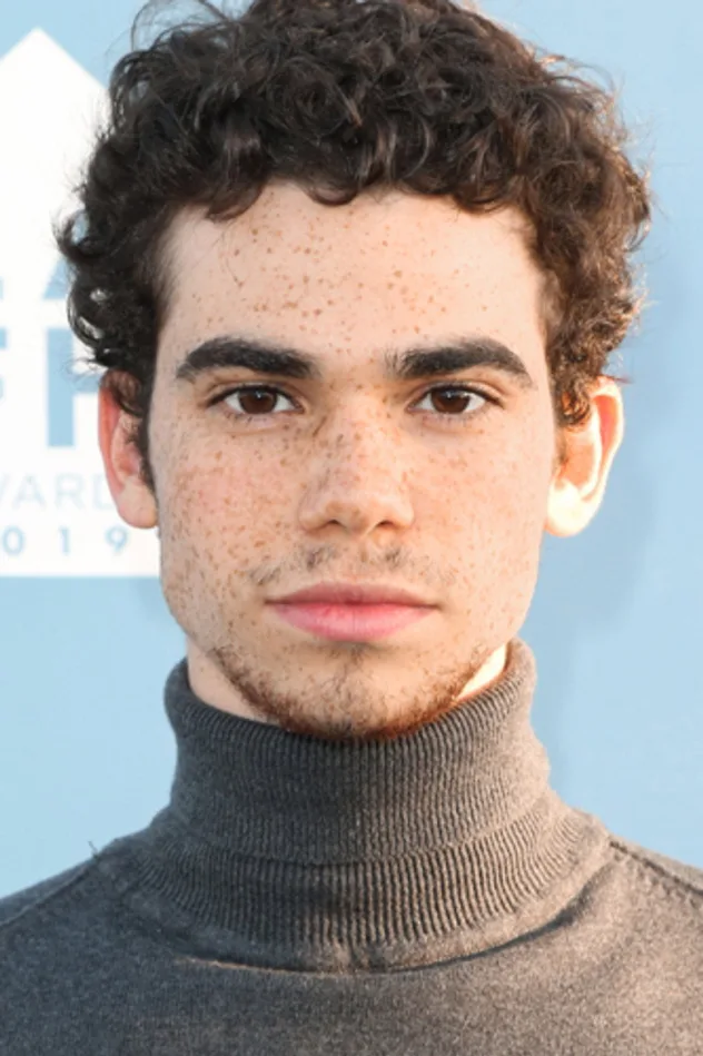 фото Cameron Boyce