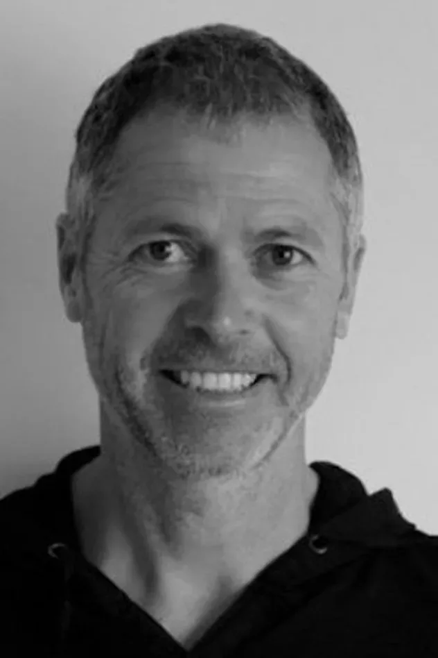 Обложка для Tony Lynch