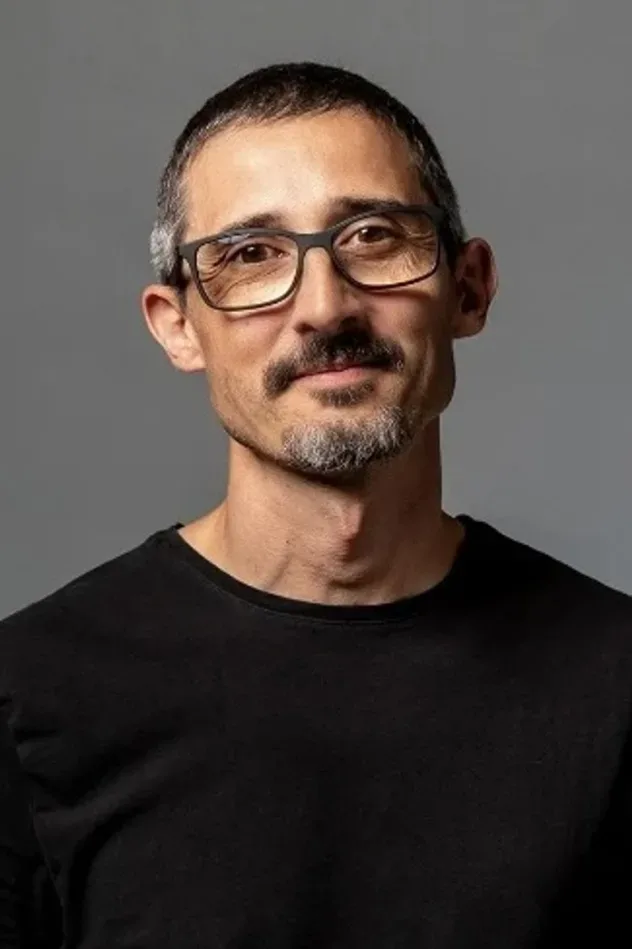 Cover image for Alfredo Torres Martínez