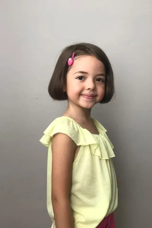 Melike Küçük için kapak görseli