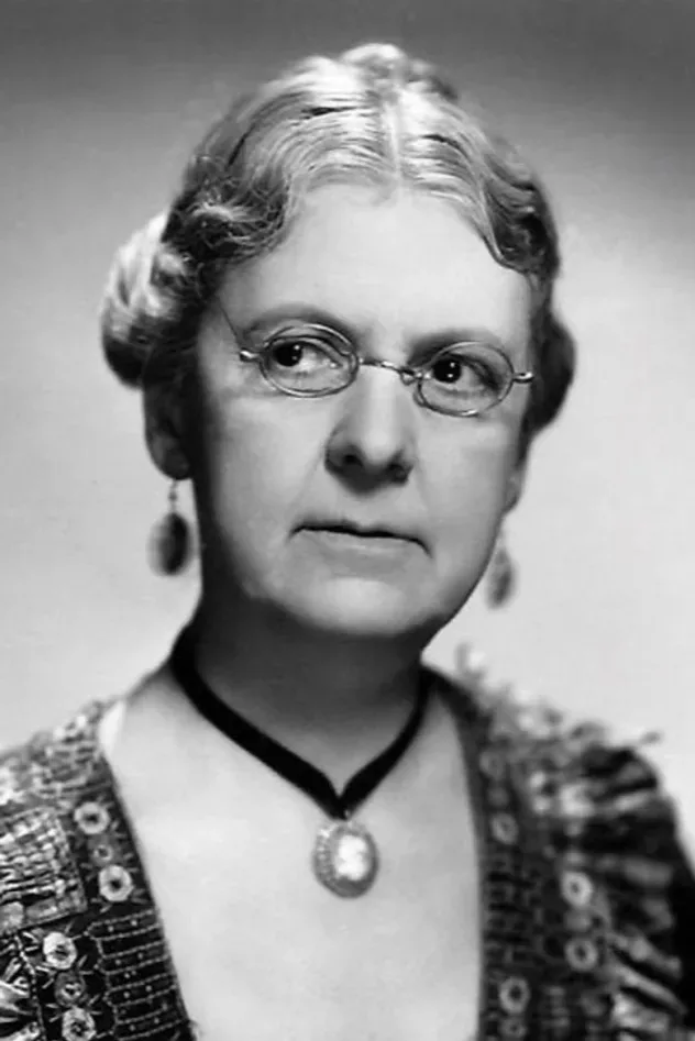 Обложка для Clara Blandick