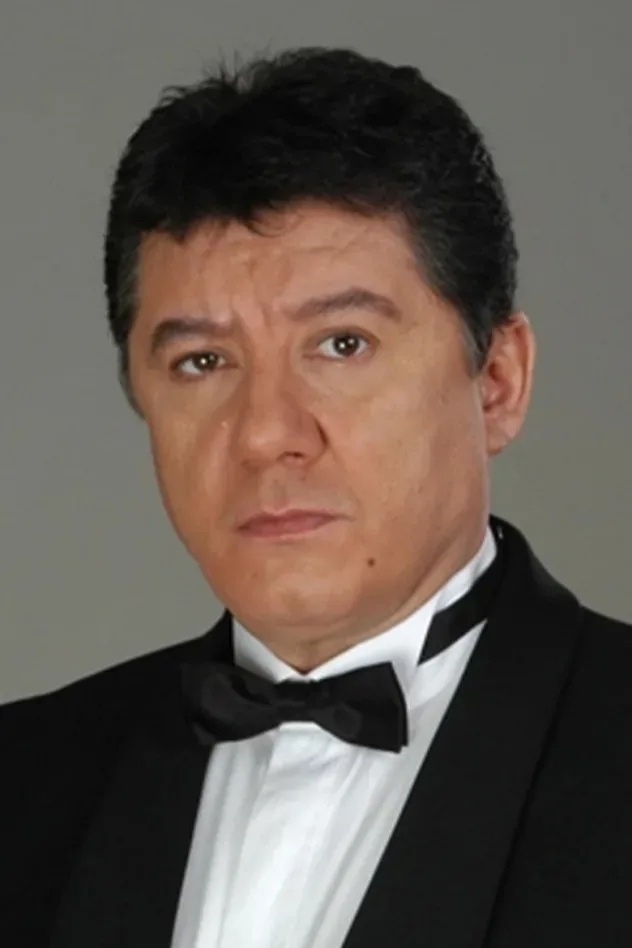 Обложка для Tarık Ünlüoğlu