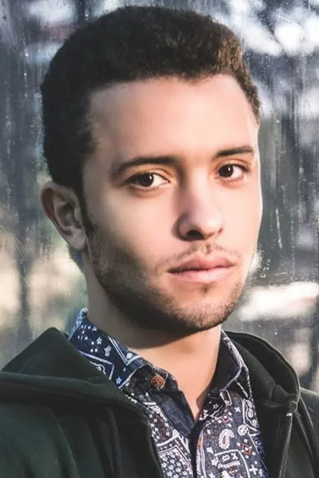 Ayoub El Hilali için kapak görseli