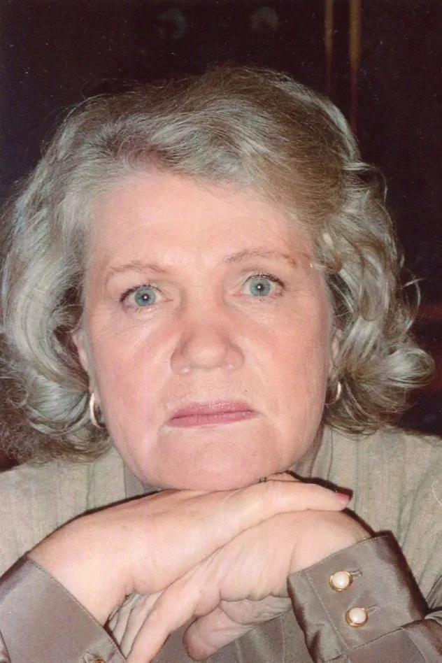 Cover image for Valentina Ananina