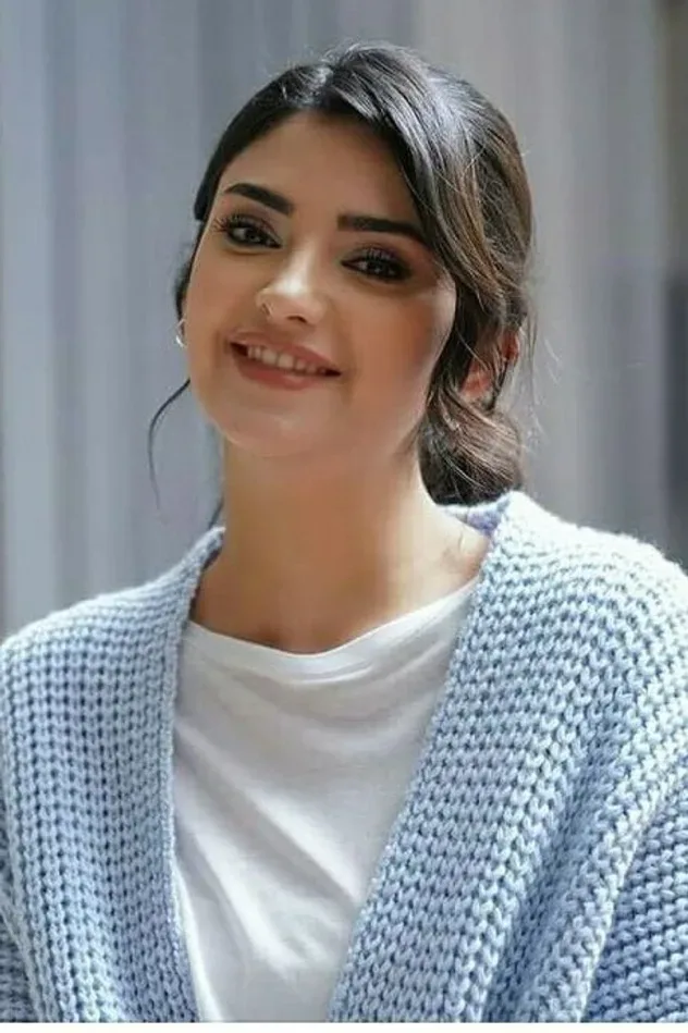 Cover image for Hilal Yildiz