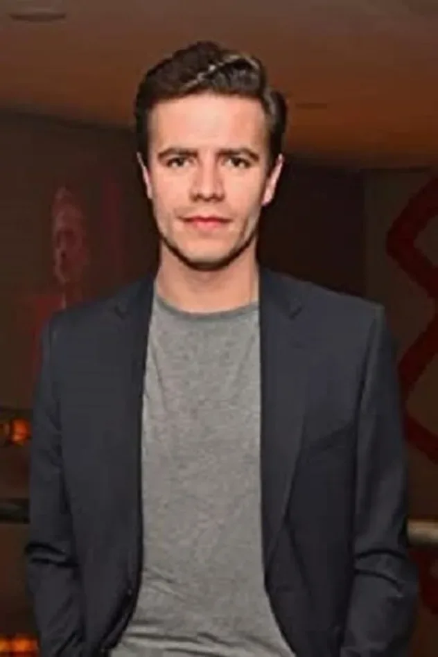 Обложка для Oliver Johnstone