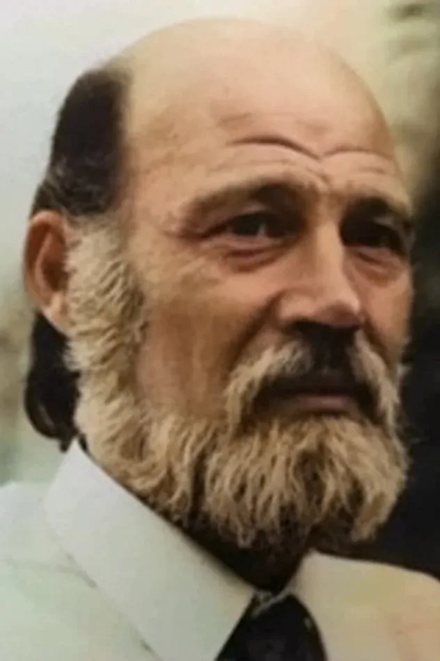 Cover image for Korhan Eriş