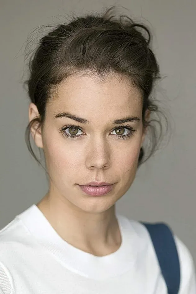 Обложка для Laia Costa