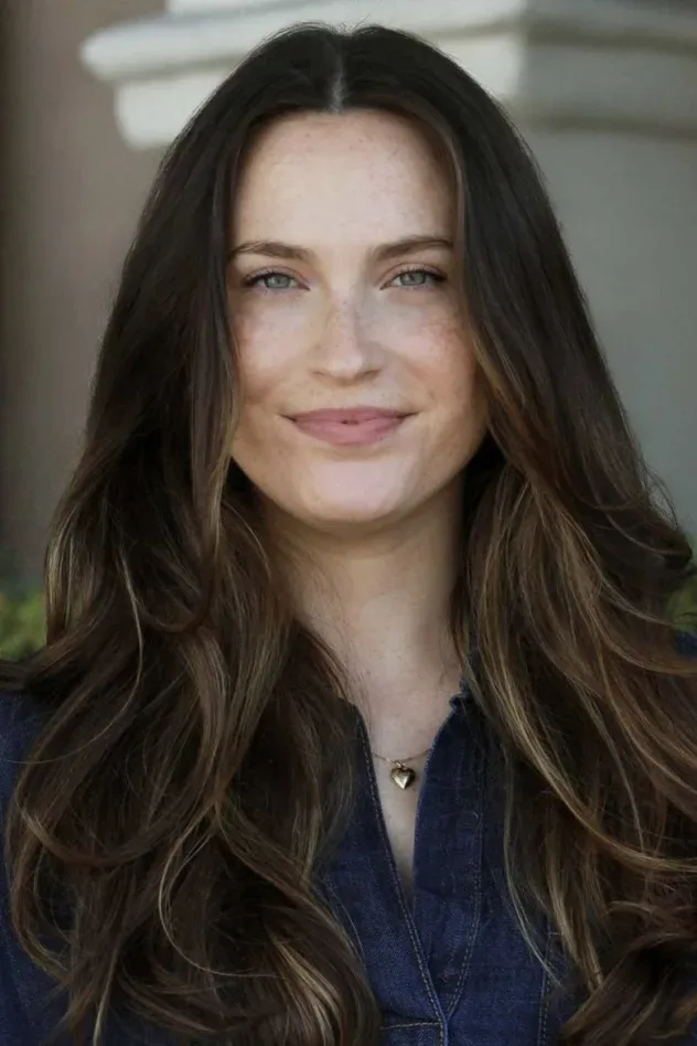 Imagen de portada para Alayna Glasthal