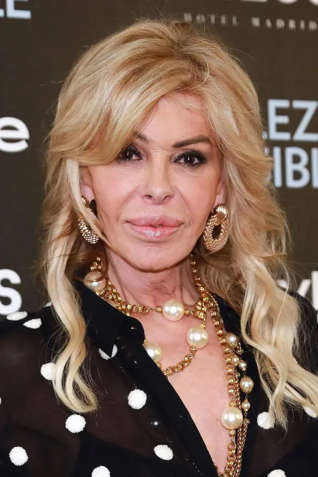 Обложка для Bibiana Fernández