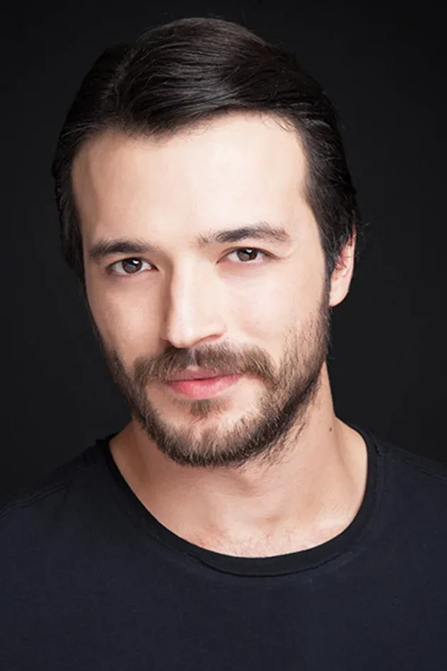 Обложка для Emre Taşkıran