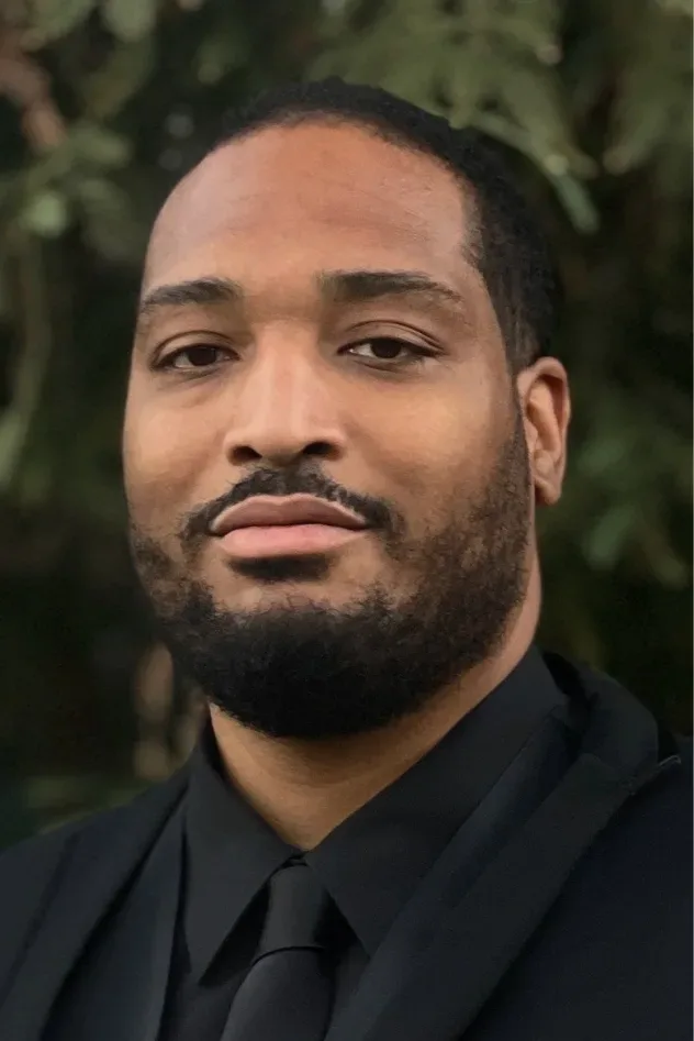 Imagen de portada para Aaron Covington