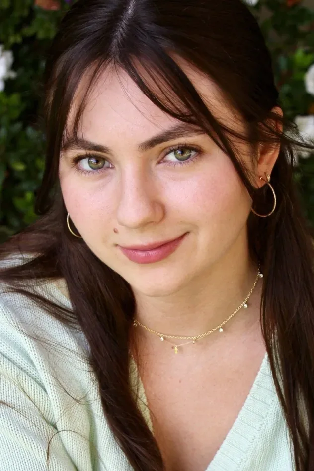 Rhiannon Leigh Wryn için kapak görseli