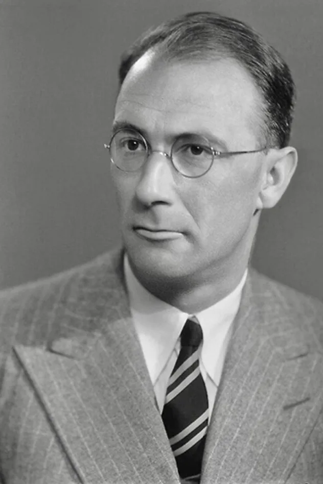 صورة C. S. Forester