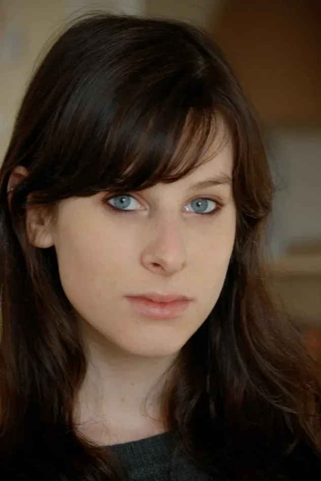 Обложка для Sasha Spielberg
