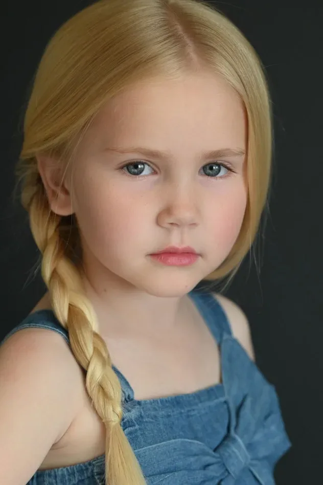 Emily Katherine Ford için kapak görseli