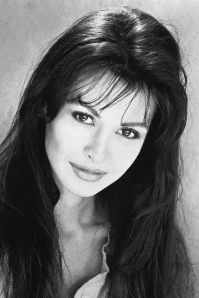 Обложка для Adrianne Sachs