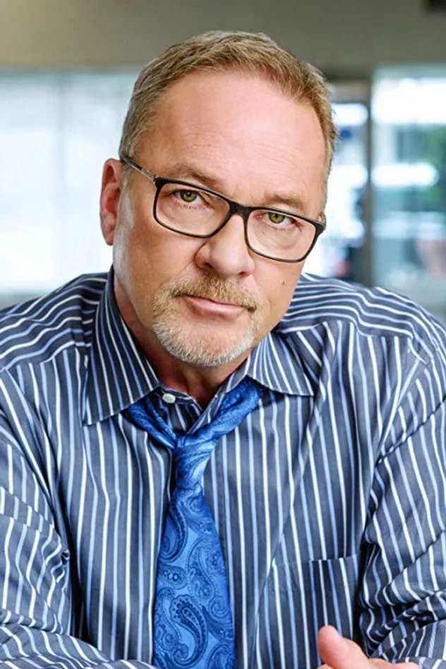 Обложка для Mark Thompson