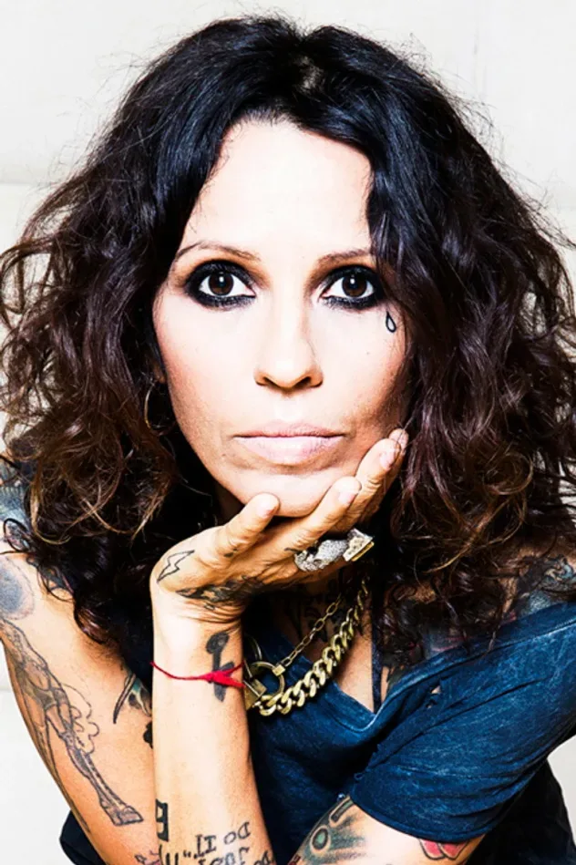 Обложка для Linda Perry
