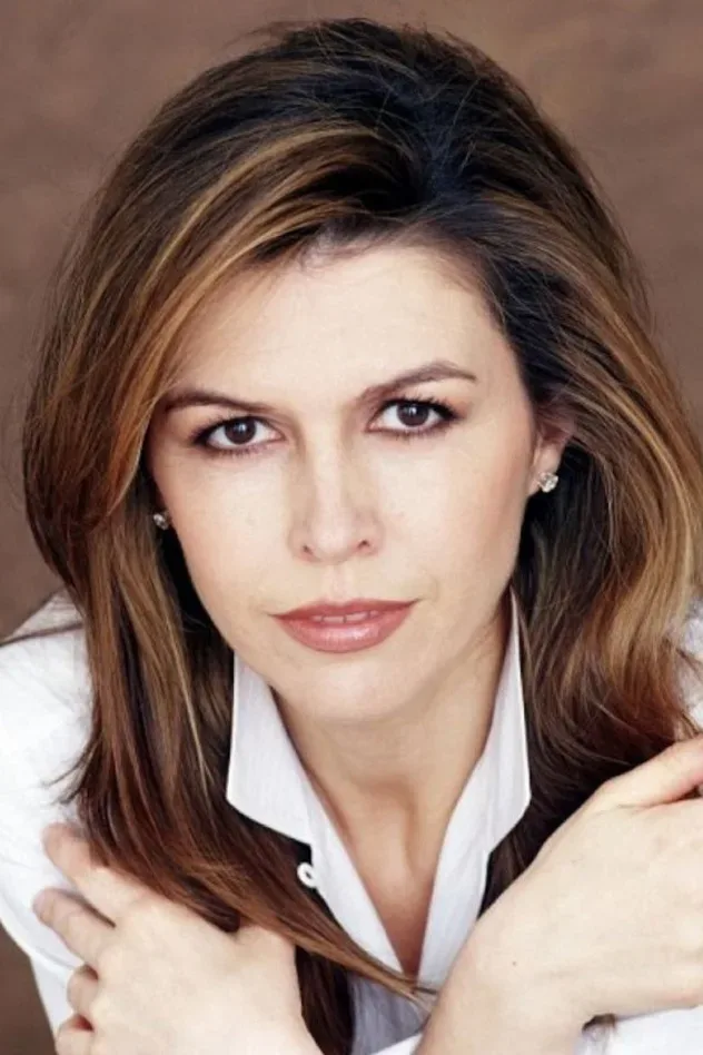 Imagen de portada para Finola Hughes