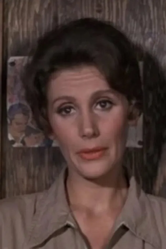 صورة الغلاف لـ Louise Troy
