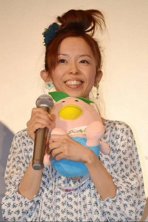 Cover image for Rie Nakagawa