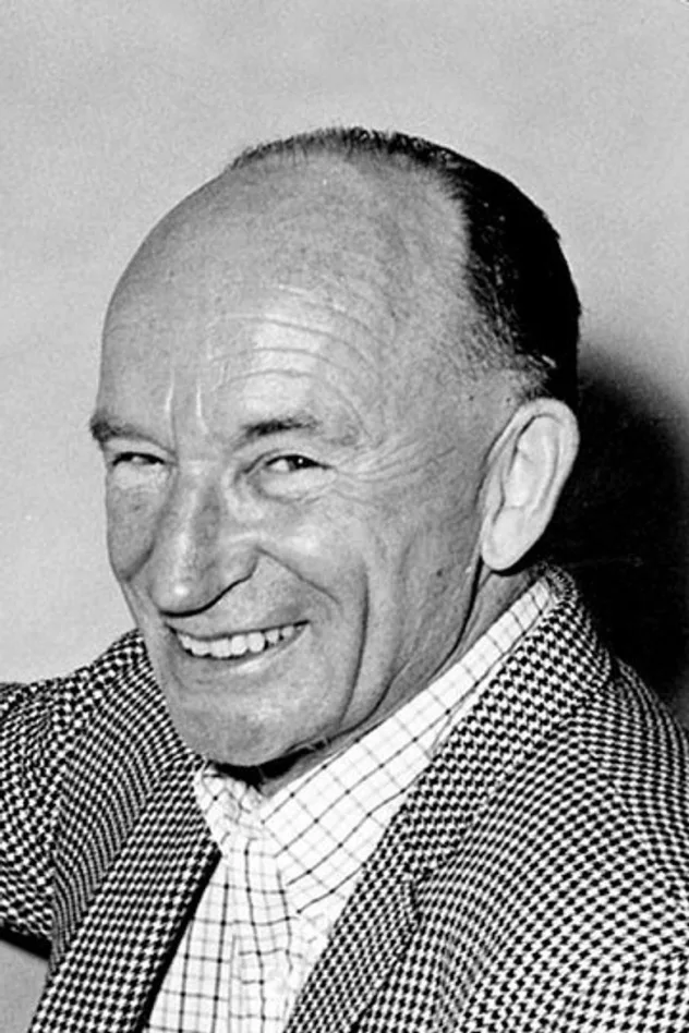 фото Robert Stevenson