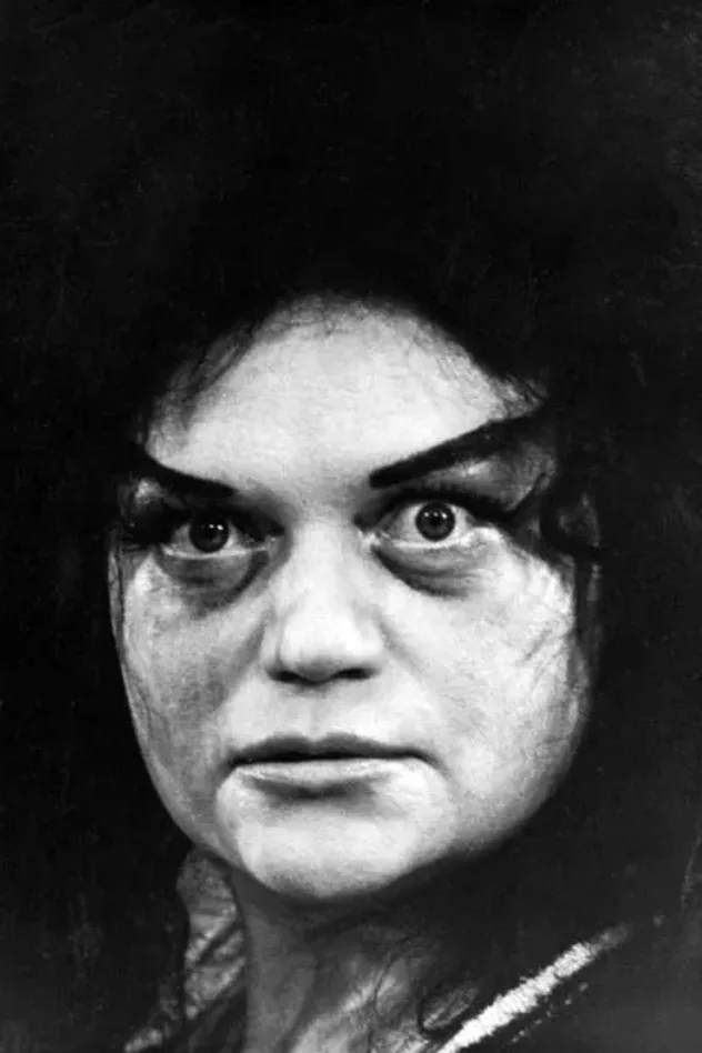 صورة Eddra Gale