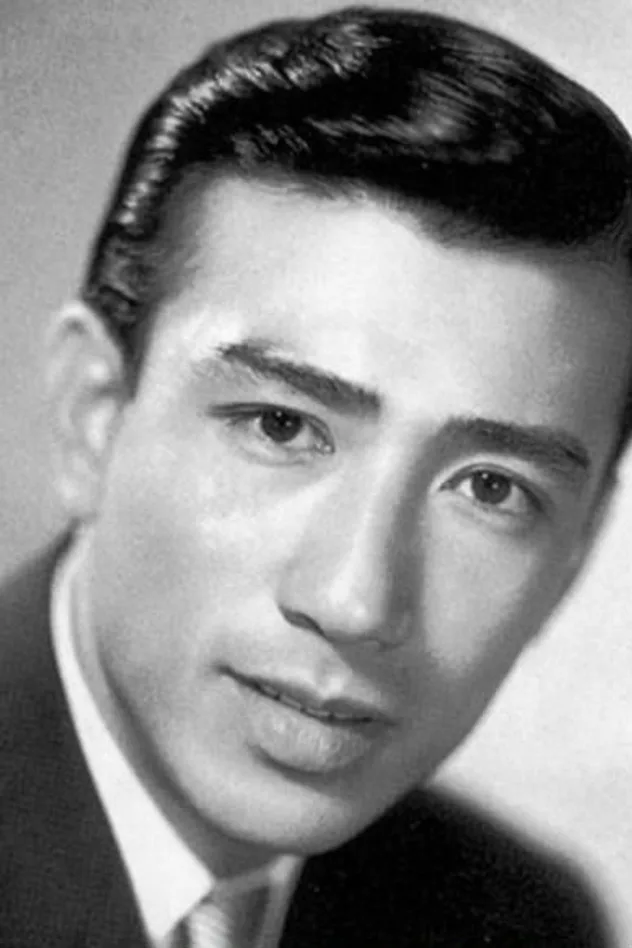 фото 佐田啓二