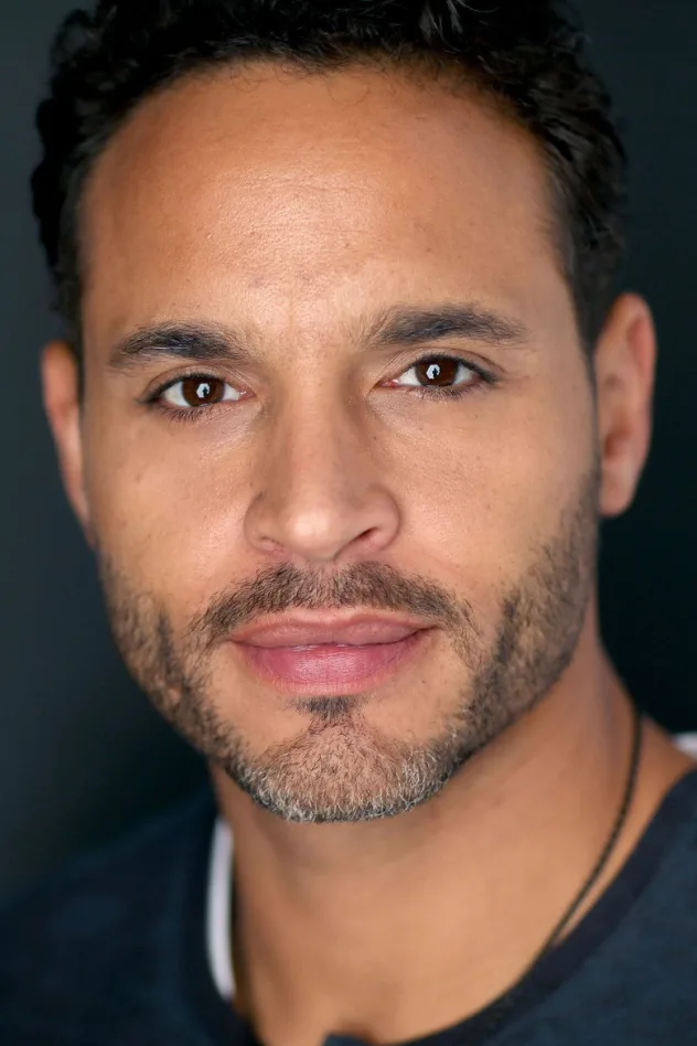 Daniel Sunjata fotoğrafı