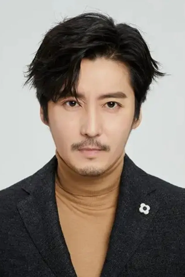 王龙正 photo
