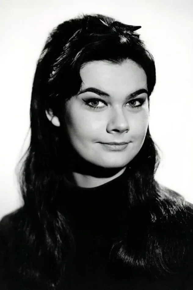 Обложка для Imogen Hassall