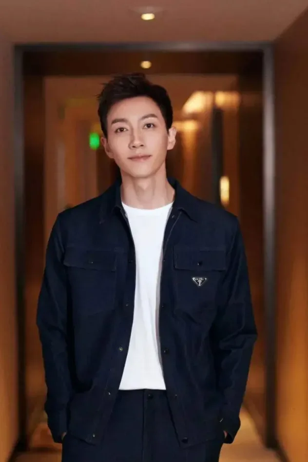 Song Chen için kapak görseli