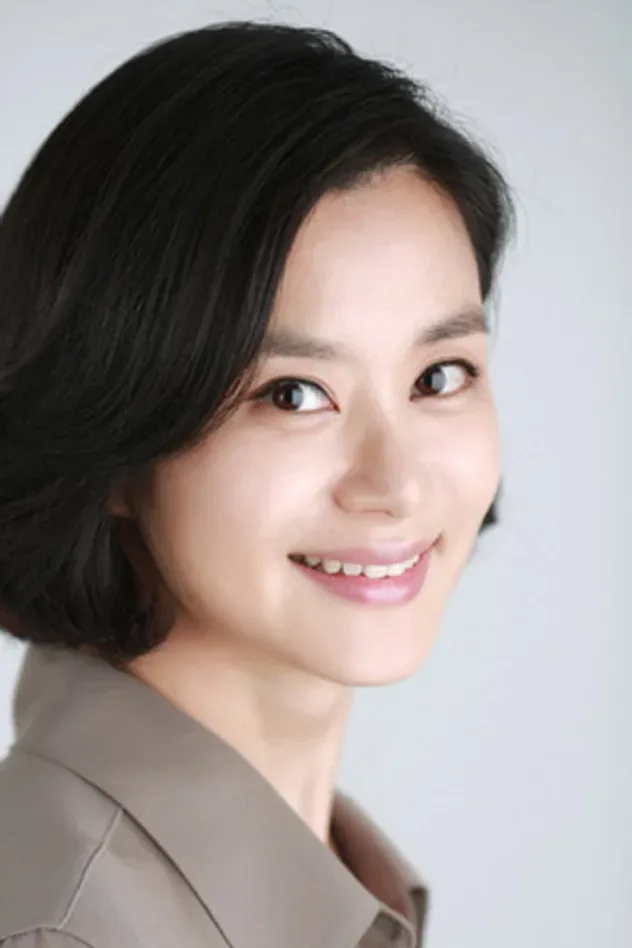 Обложка для Yoon Ye-Ri