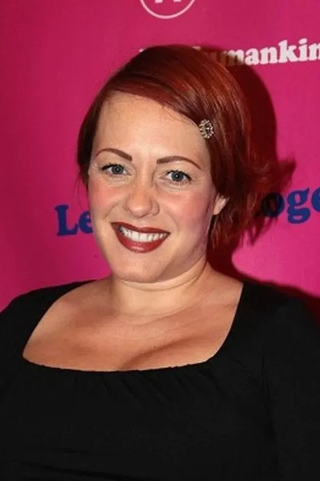 صورة الغلاف لـ Sarah Cawood