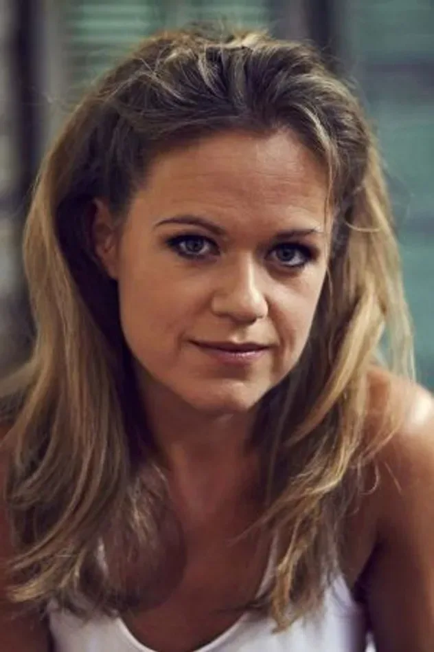 Обложка для Sinéad Keenan