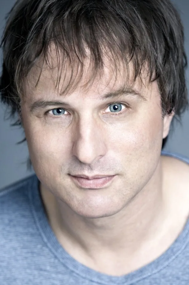 صورة Troy MacKinder