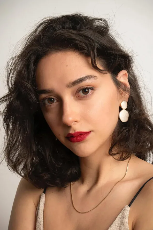 Imagen de portada para Manolya Maya