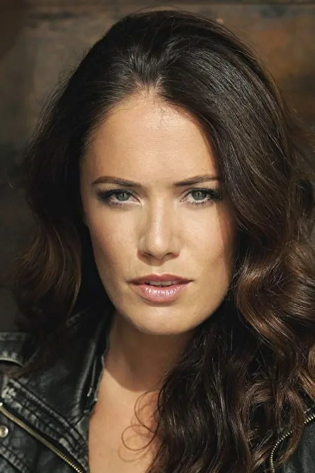 Обложка для Sarah Armstrong