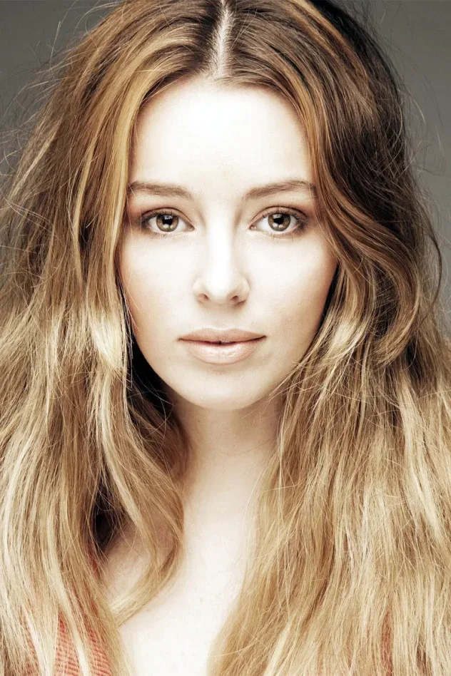 Imagen de portada para Keeley Hazell