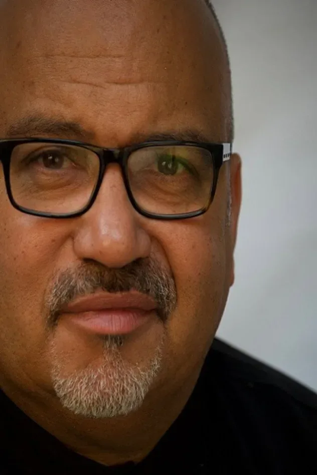 صورة الغلاف لـ William Vanderpuye