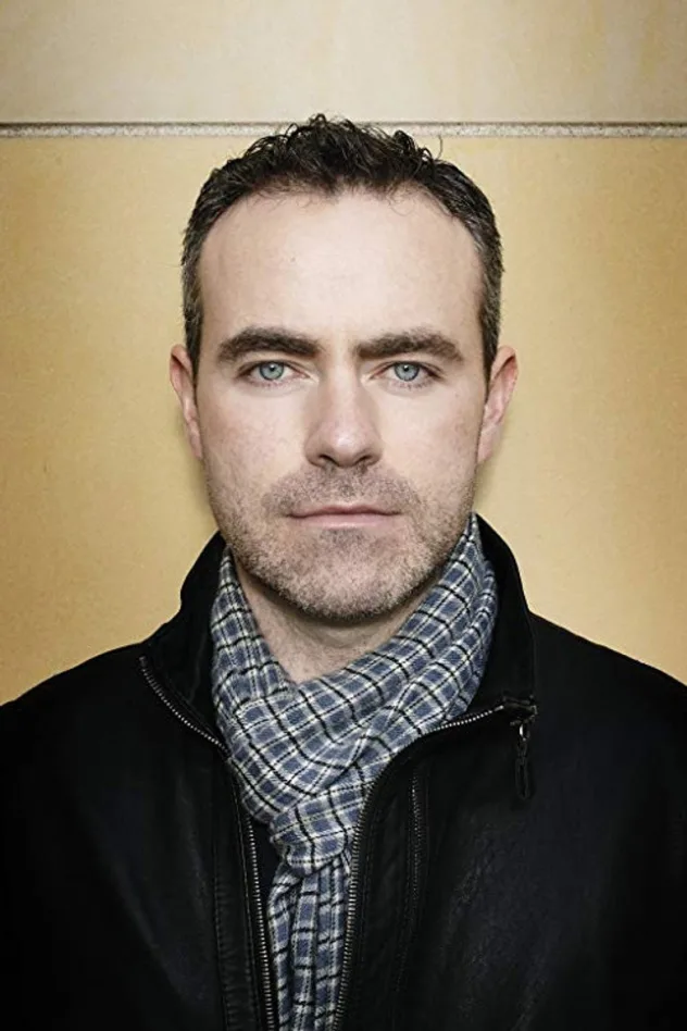 صورة John Crowley